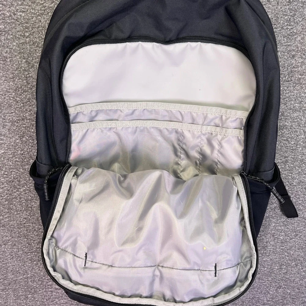 Timbuk2 backpack features